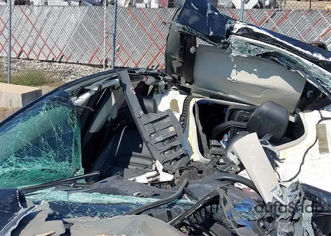 2020 Ford Fusion Sel z USA, uszkodzony, nr VIN 3FA6P0CD9LR245345